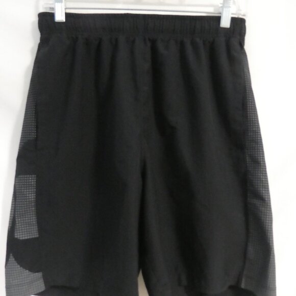 UNDER ARMOUR | medium | Loose Fit | Heat Gear | Black Exercise Shorts - Picture 6 of 16